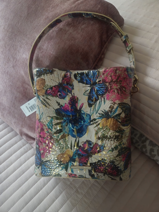 Brahmin Handbags - Brahmin Mariposa Celina Bucket Bag NWT